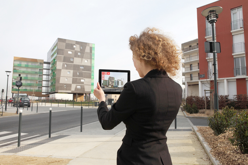Augmented reality on site of a real estate program 